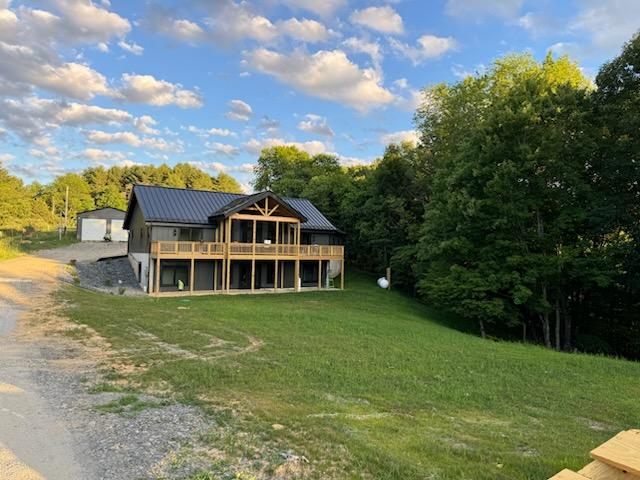 finished exterior of a structural insulated panel home in Riner VA