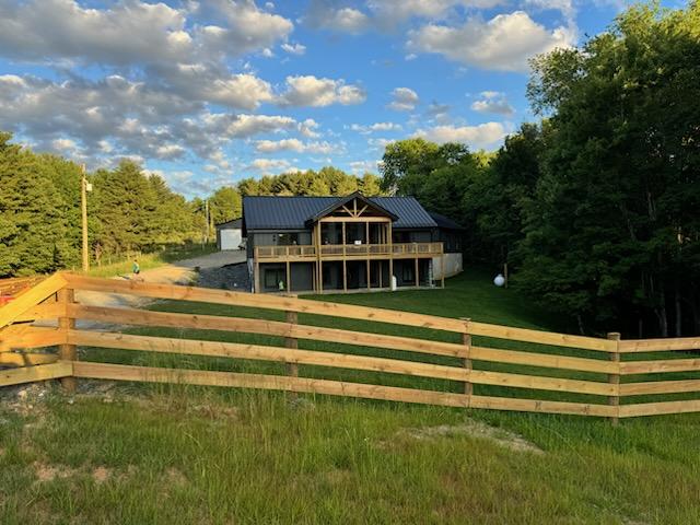 finished exterior of a structural insulated panel home in Riner VA