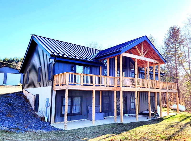 completed exterior of a custom home in Virginia built with SIPs